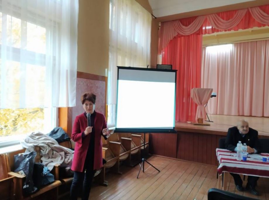 Одарка Сопко (Долгош) під час конференції в Королеві у жовтні 2021 р.